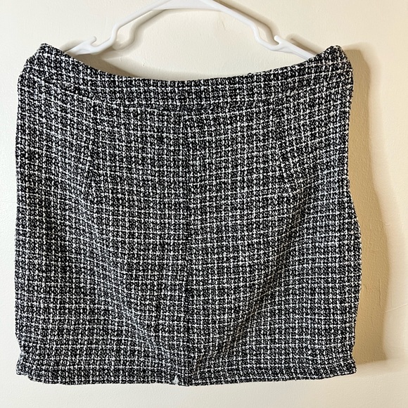 SHEIN Double Button Plaid Tweed Skirt - Picture 3 of 3